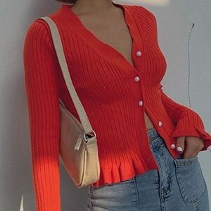 Commense a ruffle trim pearl button long sleeve cardigan - Red M